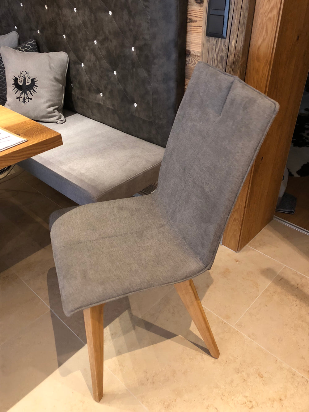 Sitzgelegenheiten — Bild 6
