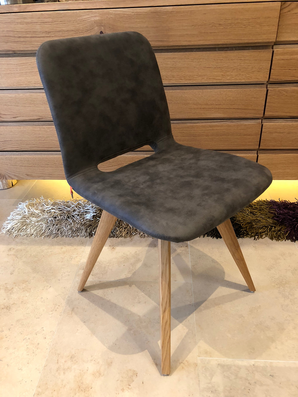 Sitzgelegenheiten — Bild 7