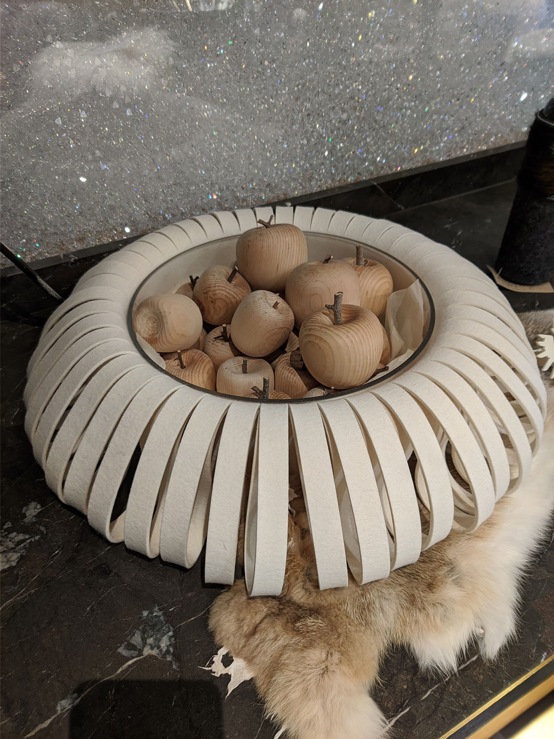 HEY-SIGN Wondering Bowl